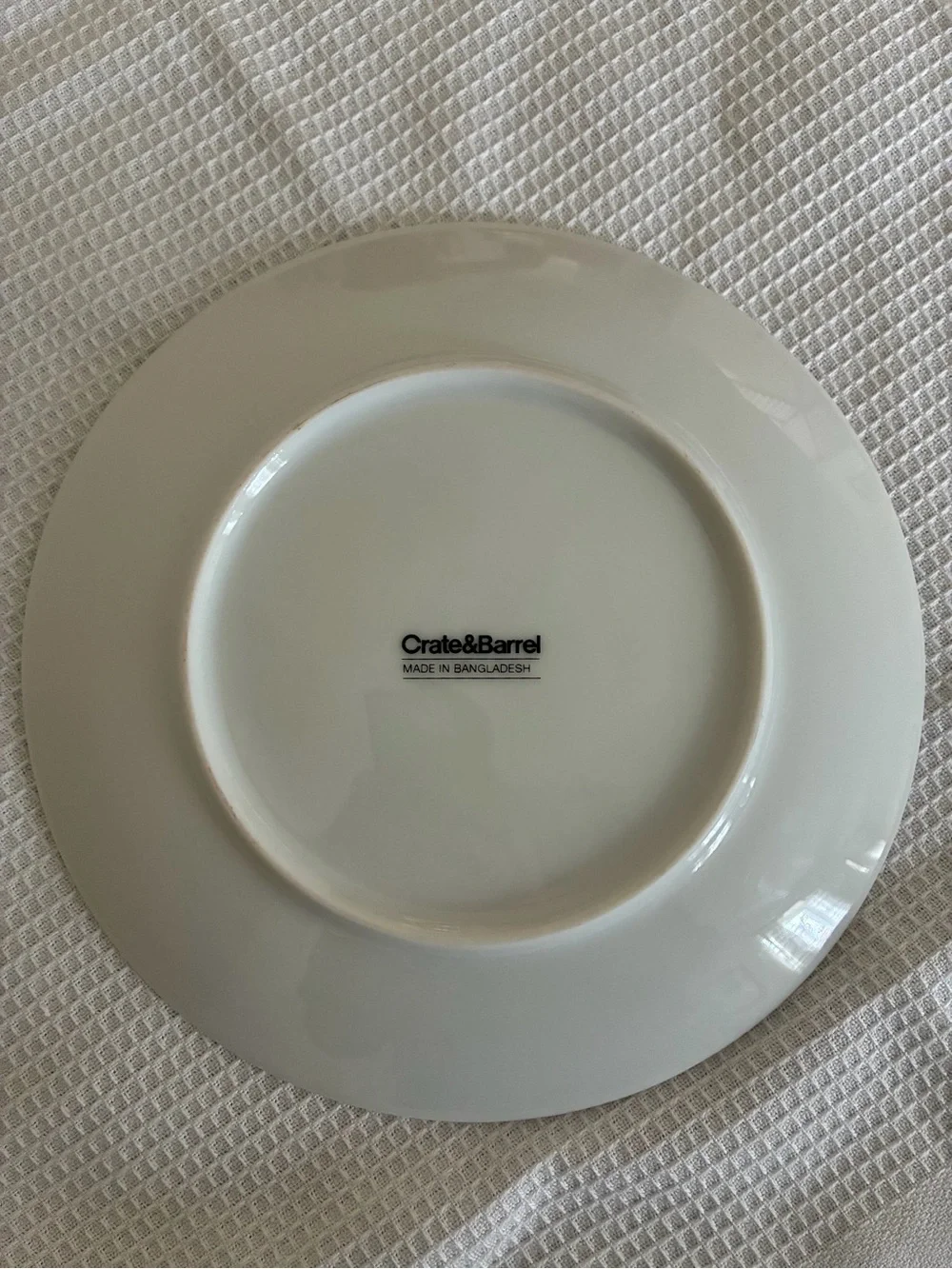 Crate & Barrel Snowpup Dog/ Polar Bear on Sled Christmas Plate